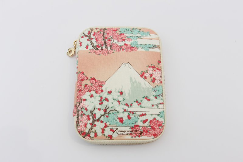 日本布料櫻花富士山手工燒餅包/護照包/證件收納包 - 手拿包 - 棉．麻 粉紅色