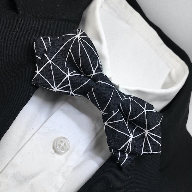 Geometric pattern bowtie butterfly - Bow Ties & Ascots - Cotton & Hemp Black