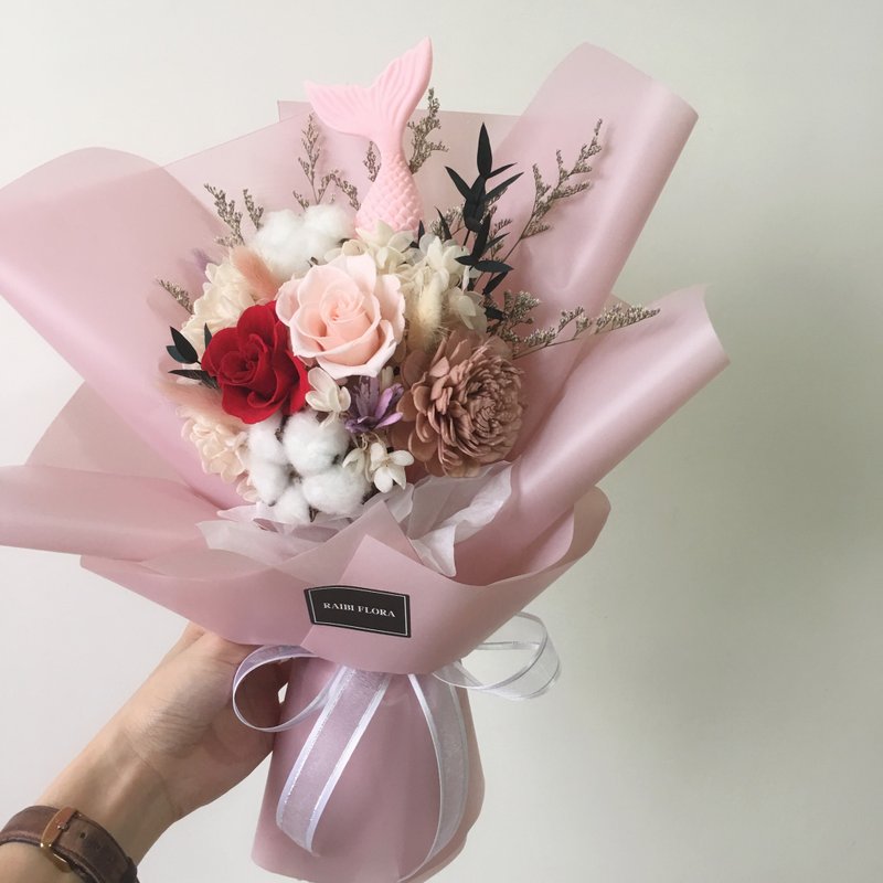 小魚尾巴 / 永生花束 畢業花束 生日花束 情人節花束 乾燥花 - 乾燥花/永生花 - 植物．花 