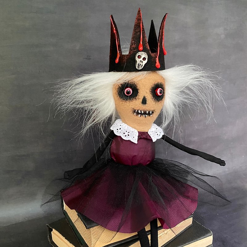 Creepy Cute . Cloth doll . Halloween shelf decor . - 玩偶/公仔 - 棉．麻 黑色