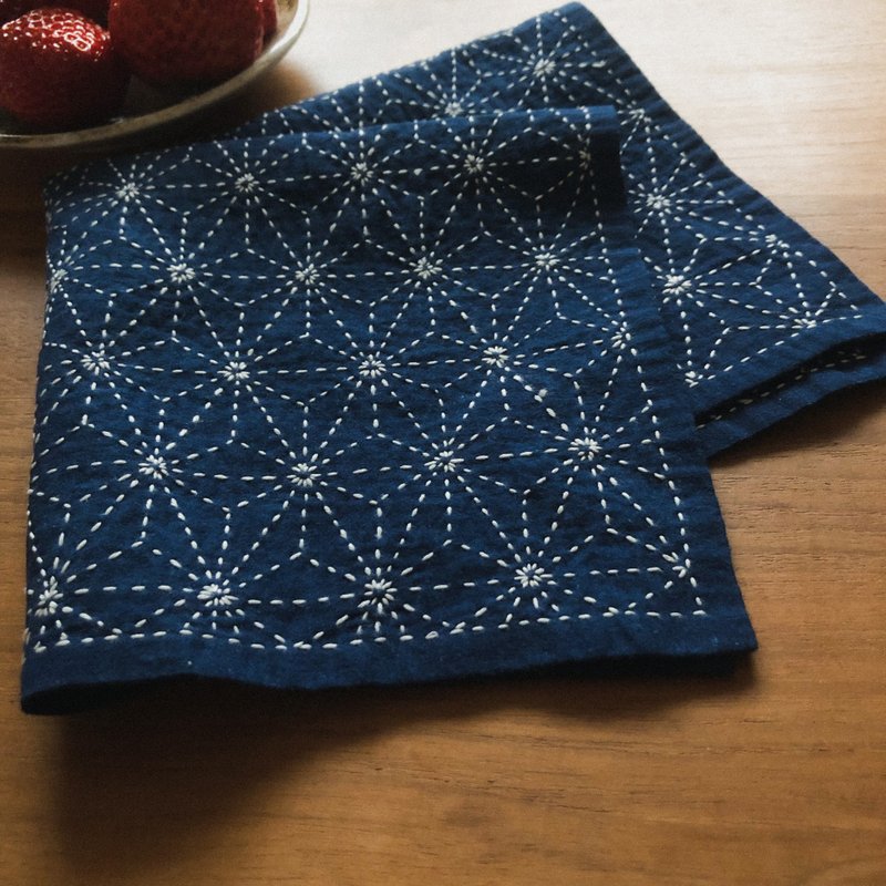 Linen blue-dyed thorn-leaf cotton towel handkerchief - Other - Cotton & Hemp Blue