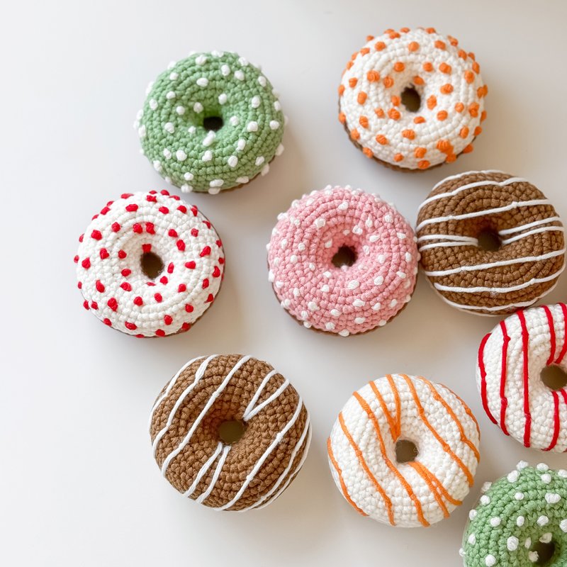 Knitted handmade saliva donuts - ของเล่นเด็ก - ขนแกะ สีเหลือง