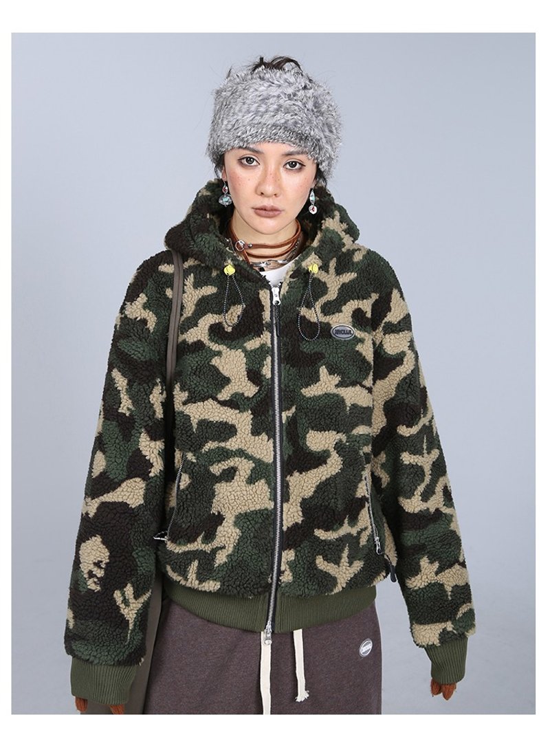 Women's commuter camouflage lamb wool cotton jacket - เสื้อแจ็คเก็ต - เส้นใยสังเคราะห์ 