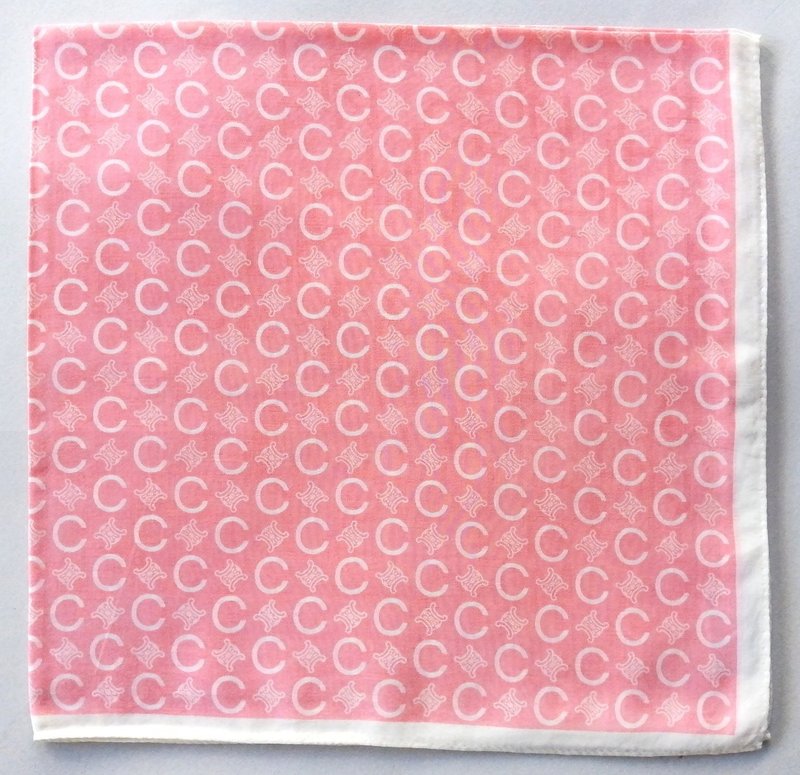 Celine Vintage Handkerchief Logo Monogram Pink 23 x 22.5 inches - 絲巾 - 棉．麻 粉紅色