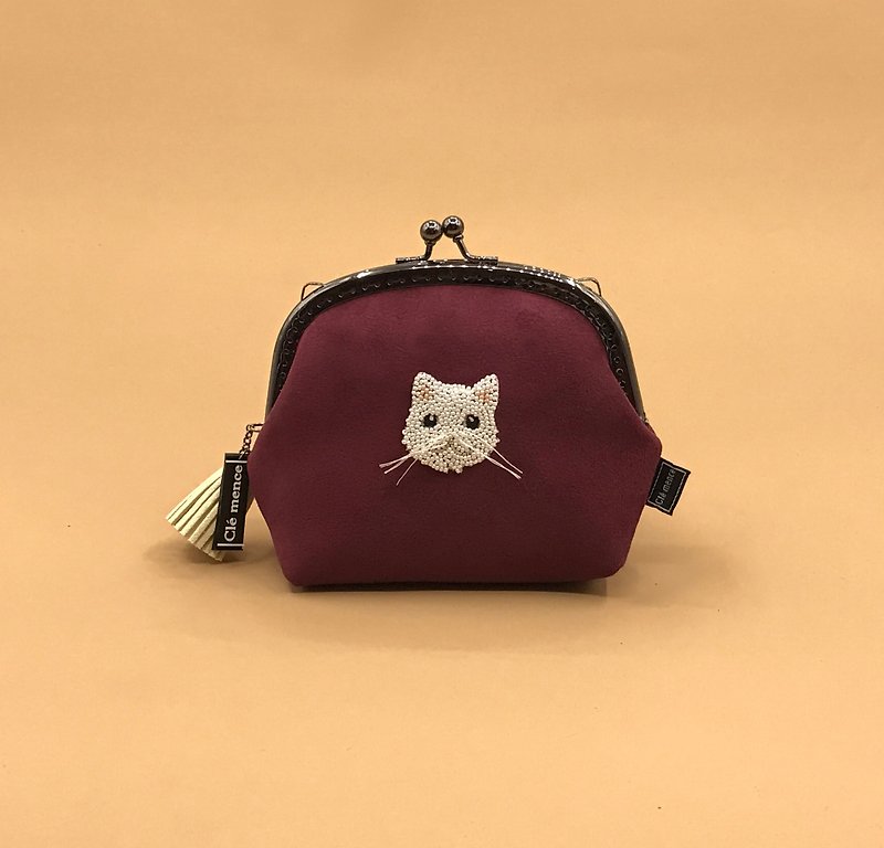 Cat big face series white cat long hair cat mouth gold bag coin purse sewn beads coin change including chain - กระเป๋าใส่เหรียญ - เส้นใยสังเคราะห์ สีเหลือง