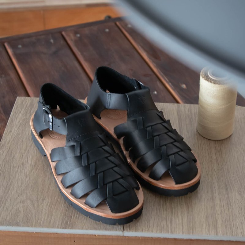 High-grade vegetable tanned leather hand-woven Roman sandals _ glaze Wax black couple shoes 22-29 size - รองเท้ารัดส้น - หนังแท้ สีดำ