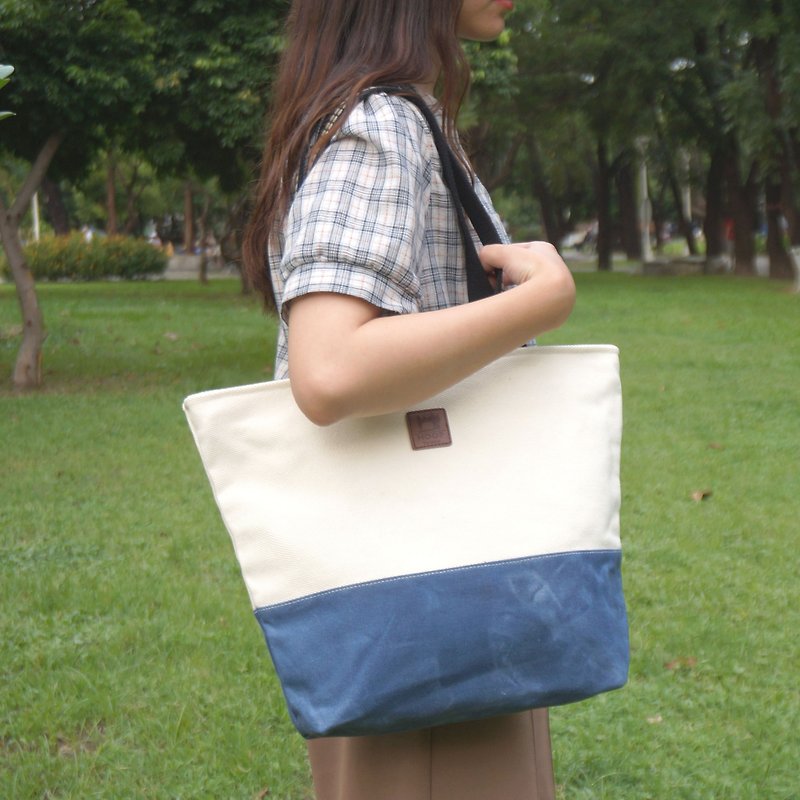 Stitching Tote Bag - Blue Rain - Messenger Bags & Sling Bags - Cotton & Hemp Blue