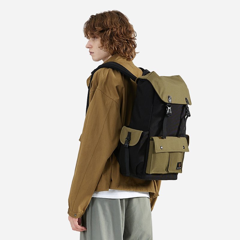休閒運動 大索口 後背包 電腦包 旅行包 Predator -黑色/卡其綠色 - 後背包/書包 - 防水材質 黑色