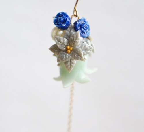 Kallisti 原創手作 聖誕藍鈴花 垂墜式 14K包金耳環/耳夾