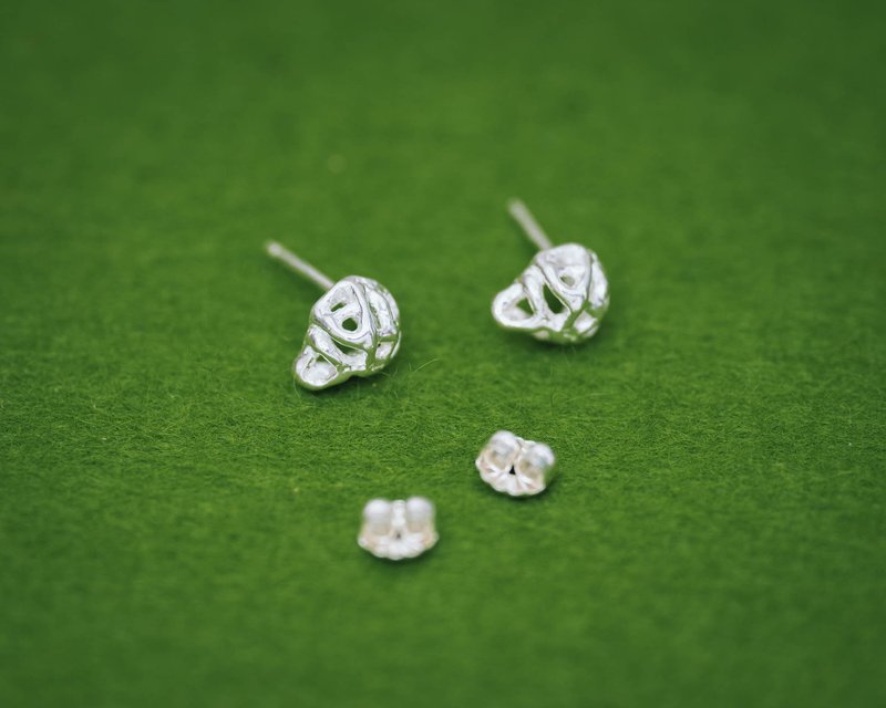 Keeper mini earrings (pierce post-type only) - Gold or Silver - Gift for her - ต่างหู - เงิน สีเงิน