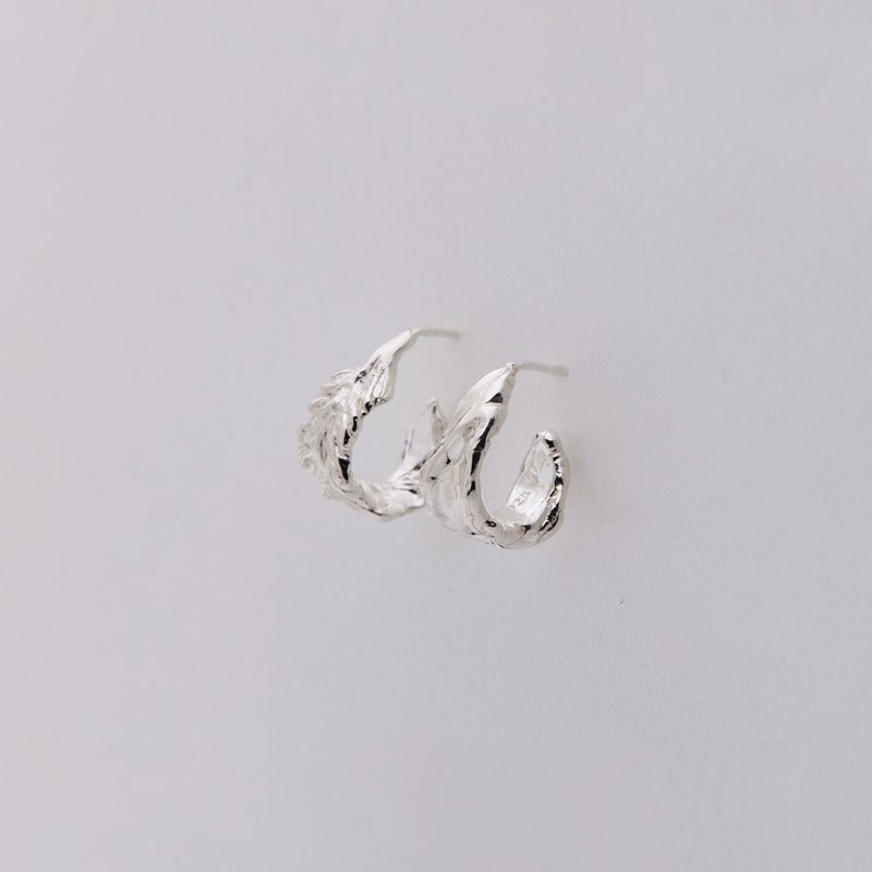 Le vent01_feather & sea earrings - 耳環/耳夾/耳骨夾 - 純銀 