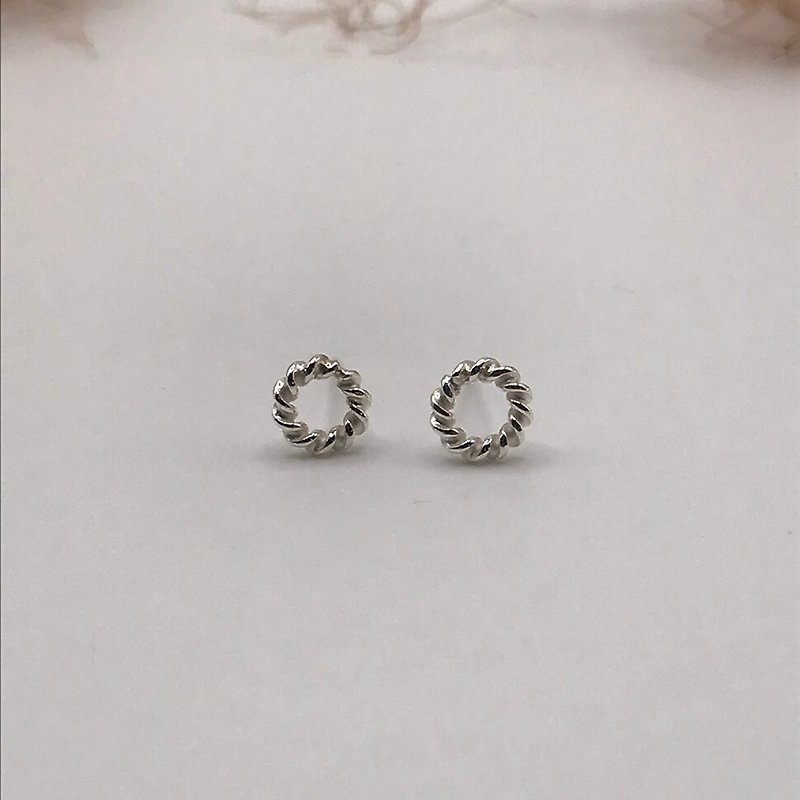 Sterling Silver Earrings & Clip-ons - Wreath earrings