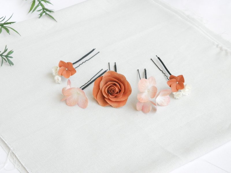 Terracotta wedding hair pins Flowers bridal hair piece - 髮夾/髮圈 - 其他材質 橘色