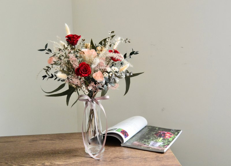 Forest Nature Series-Eternal Life Bouquet (Red) (Including Window Suitcase) - Dried Flowers & Bouquets - Plants & Flowers Red