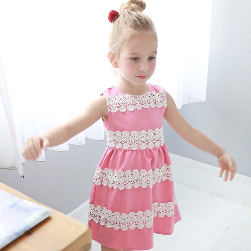 Elegant embroidered dress (infant/toddler/girl) - อื่นๆ - เส้นใยสังเคราะห์ 