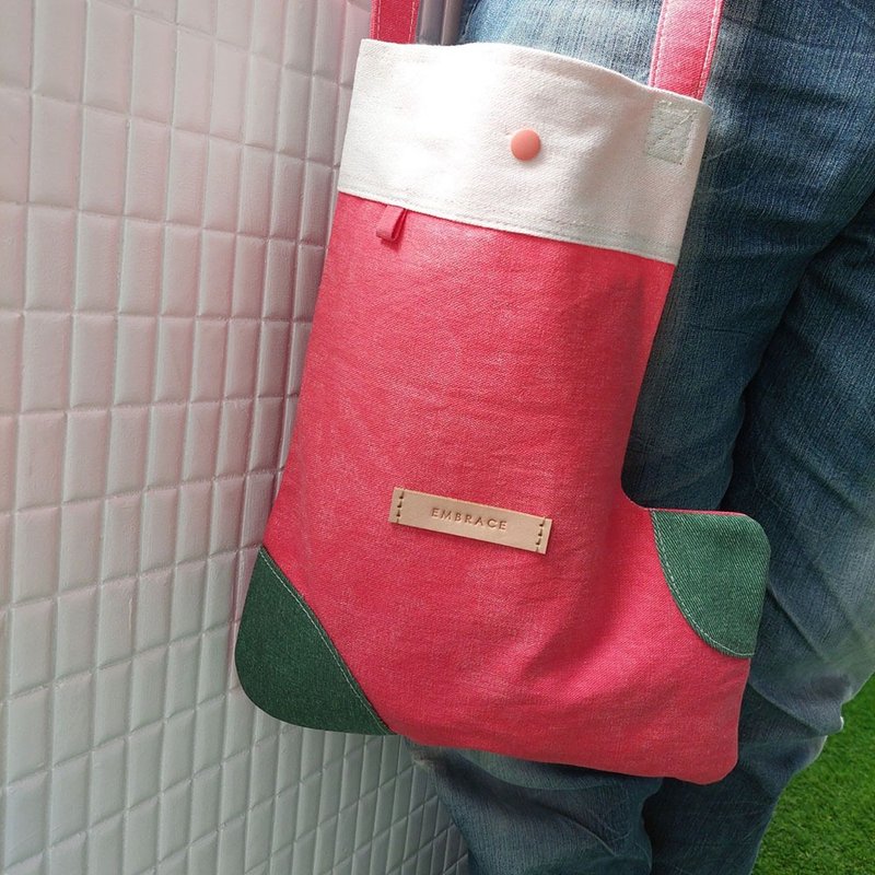 [Customized Gift] Christmas Stocking Storage Bag/Red and Green Two Types-Customized Laser Engraving - กระเป๋าแมสเซนเจอร์ - ผ้าฝ้าย/ผ้าลินิน 