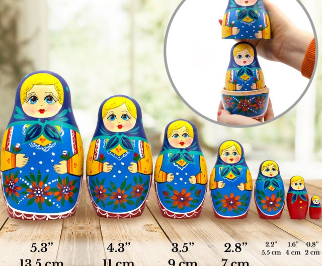 ロシアの入れ子人形 7 個セット - マトリョーシカ人形 - 手描きのバブーシカ - ショップ ブレスト スーベニア ファクトリー - 入れ子人形  知育玩具・ぬいぐるみ - Pinkoi