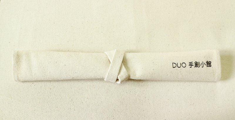 Handmade electro cauterized  bag for chopsticks   (Can write the words you want.) - ตะเกียบ - ผ้าฝ้าย/ผ้าลินิน ขาว