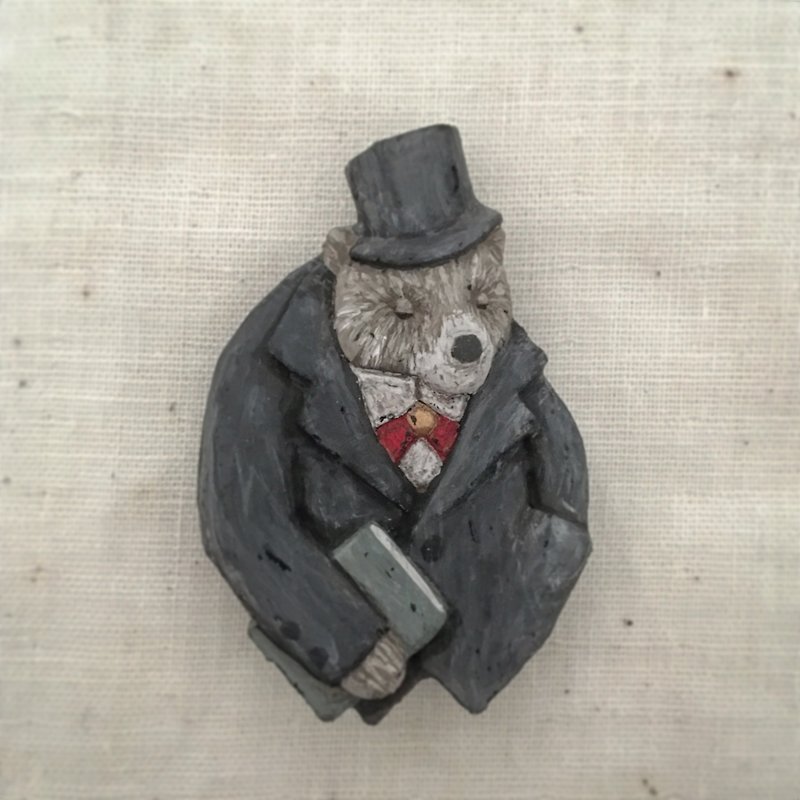 Pin resin brooch　　A story that you don't know. - Brooches - Other Materials Black
