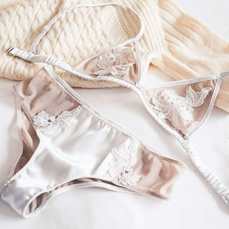 Sensual silver bra set - 運動內衣 - 其他材質 銀色