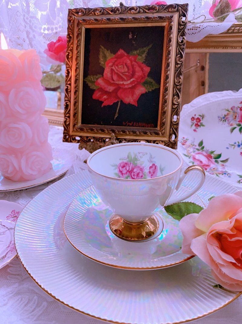 Czech-made hand-painted rose pearl porcelain antique flower tea cup coffee cup three-piece beautiful rainbow luster - Teapots & Teacups - Porcelain Silver