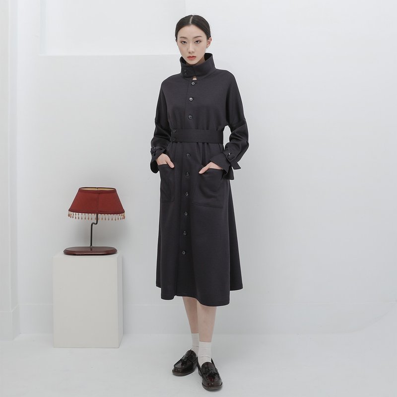 【經典原創】Yiwei_依偎綁帶洋裝_CLD517_羊毛藏青 - 洋裝/連身裙 - 羊毛 藍色