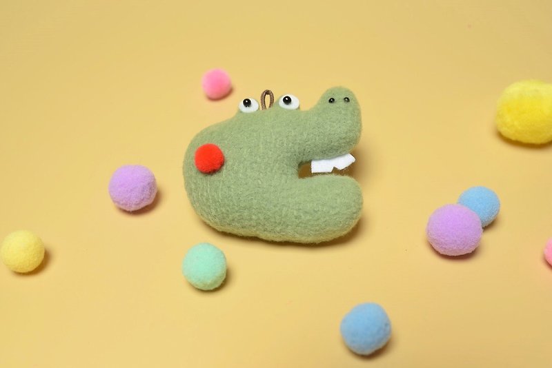 Furry green crocodile charm - Keychains - Other Man-Made Fibers Green
