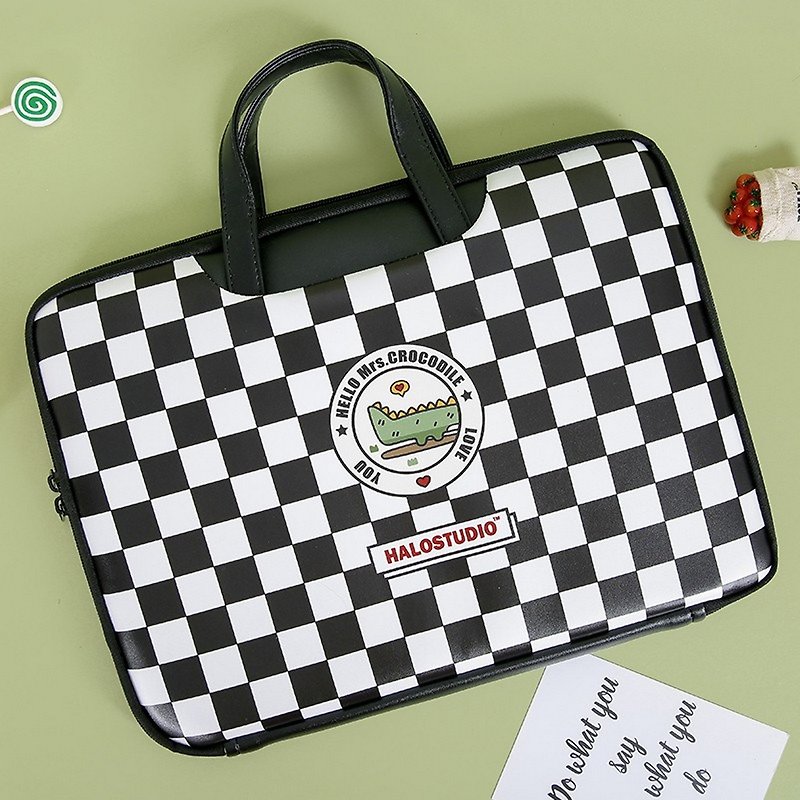 Checkerboard crocodile illustration laptop bag computer bag handbag computer protection - กระเป๋าแล็ปท็อป - หนังเทียม 
