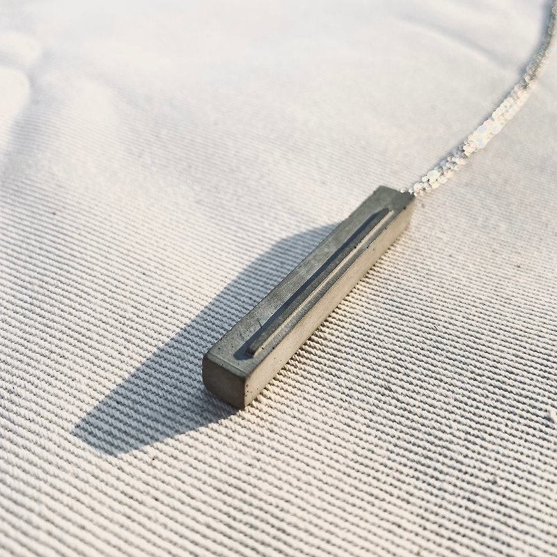 NECKLACE | MONO SERIES - Necklaces - Cement Gray