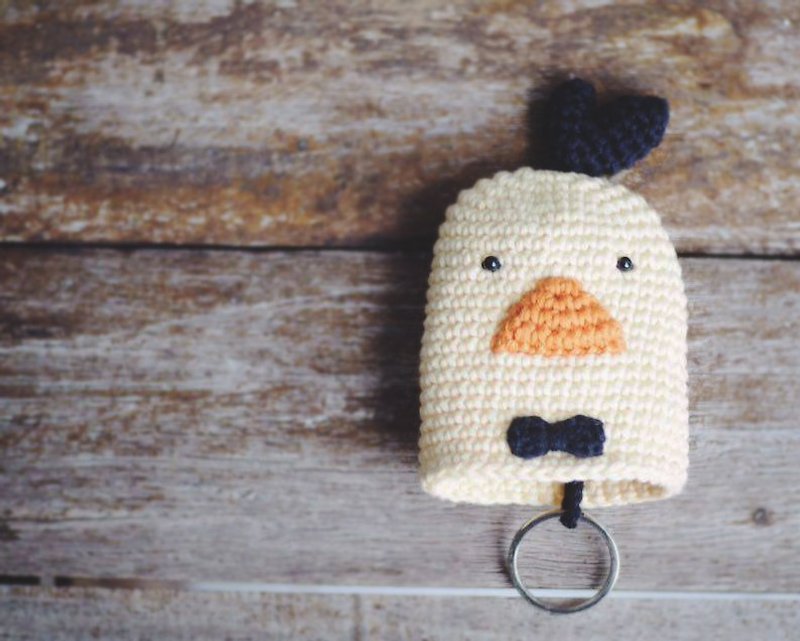 Knitted keys cover - 鑰匙圈/鑰匙包 - 其他材質 黃色