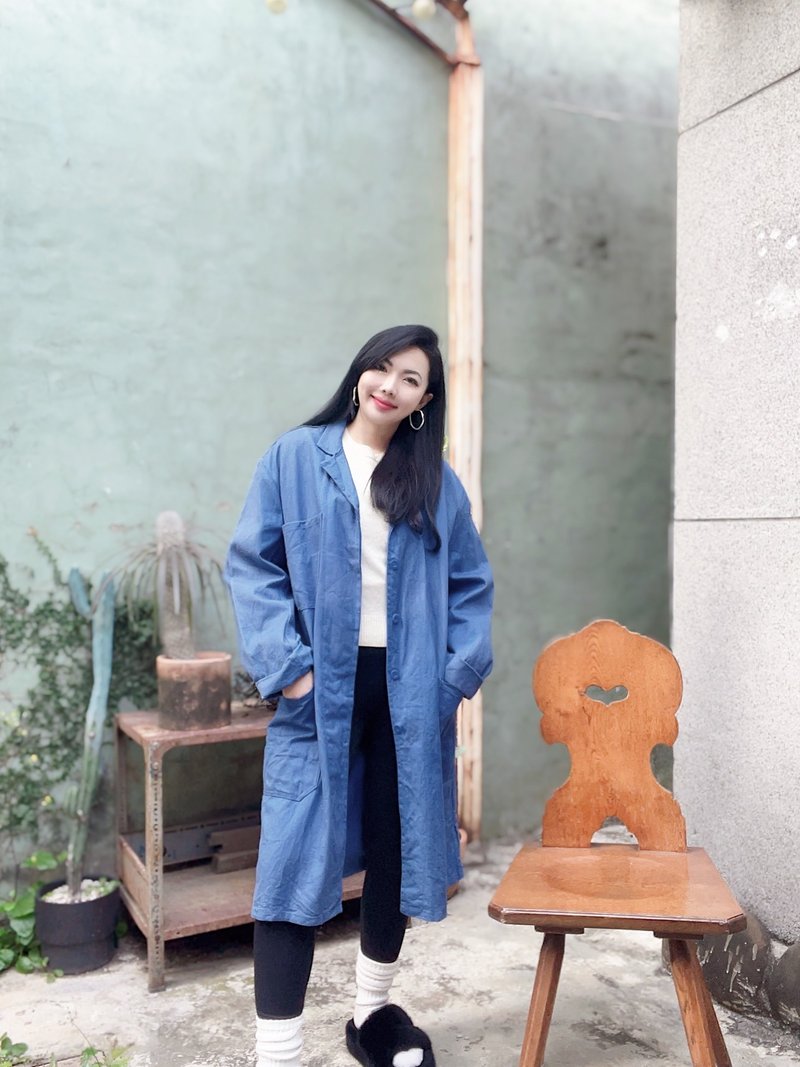 70s Europe work jacket 淺淺海藍歐洲棉質長版工作工裝外套 - 女大衣/外套 - 棉．麻 藍色