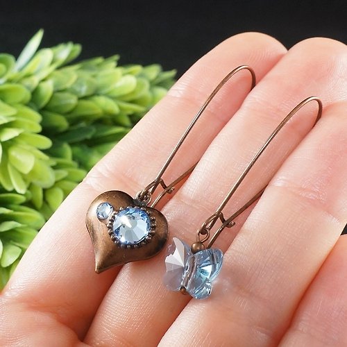 AGATIX Sky Blue Butterfly Swarovski Crystal Copper Heart Mismatched Earrings Jewelry