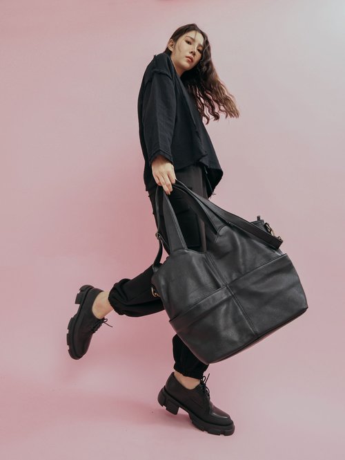 ‼️早い者勝ち‼️ブラック ハンドバッグ ZAKKA-BOX ショルダーバッグ バッグ 「NOVE-18」ライン