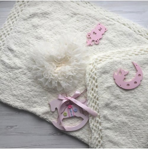 V.I.Angel Ivory hand knit blanket for baby. Take home blanket. Baptism blanket.