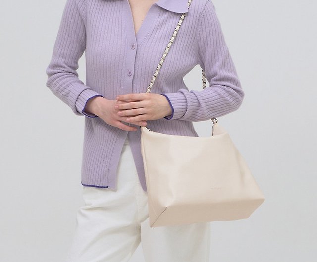 Bag to Basics made in Korea Chain Hobo BAG - Shop bagtobasics Messenger Bags  & Sling Bags - Pinkoi