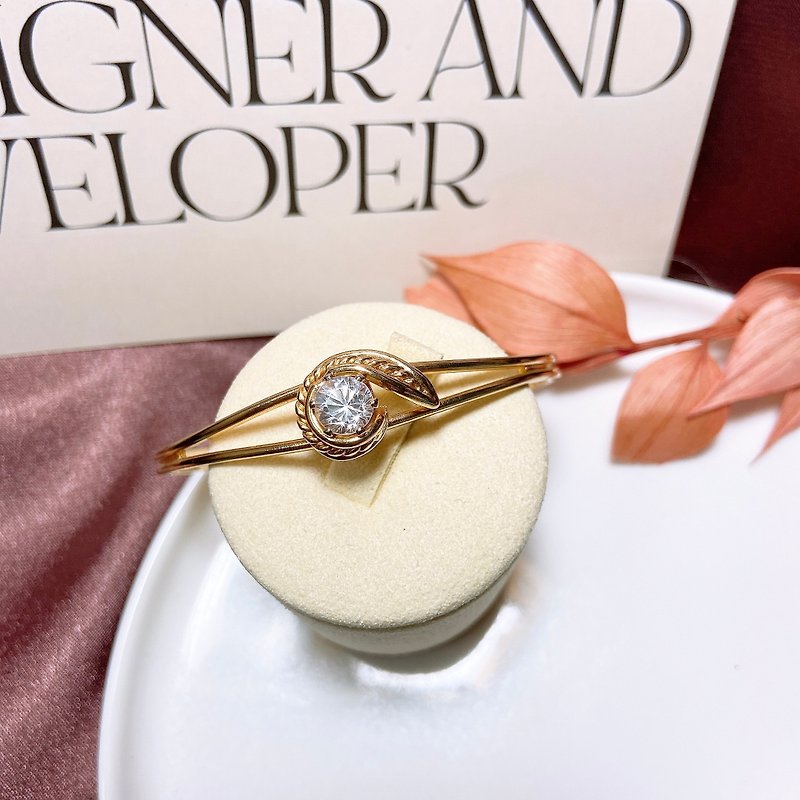 [Western Antique Jewelry] Curly Flower Spike Sparkling Diamond Elegant Line Bracelet - สร้อยข้อมือ - เครื่องประดับ สีทอง