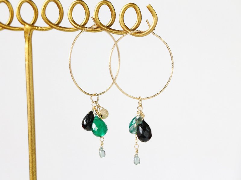 14 kgf - green onyx & sapphire glitter hoop pierced earrings (can change to clip - on - Earrings & Clip-ons - Gemstone Green