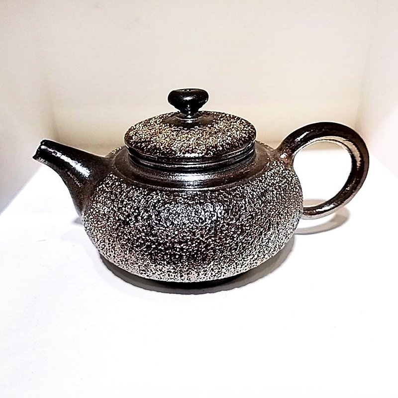 Obsidian noble hand-made wood-burning ice teapot 150cc ice-smoke teapot