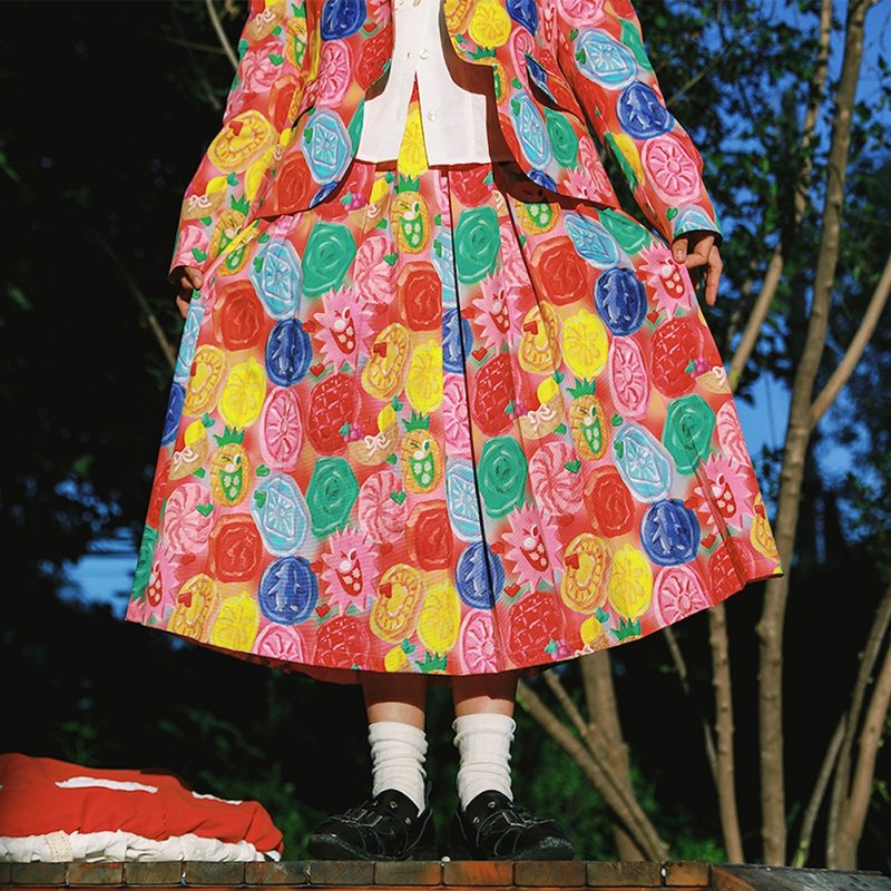 Meugler Niu Chou Island Niu Chou Dental Fruit Hard Candy Fantasy Print Colored Uniform Pleated Skirt - กระโปรง - เส้นใยสังเคราะห์ หลากหลายสี