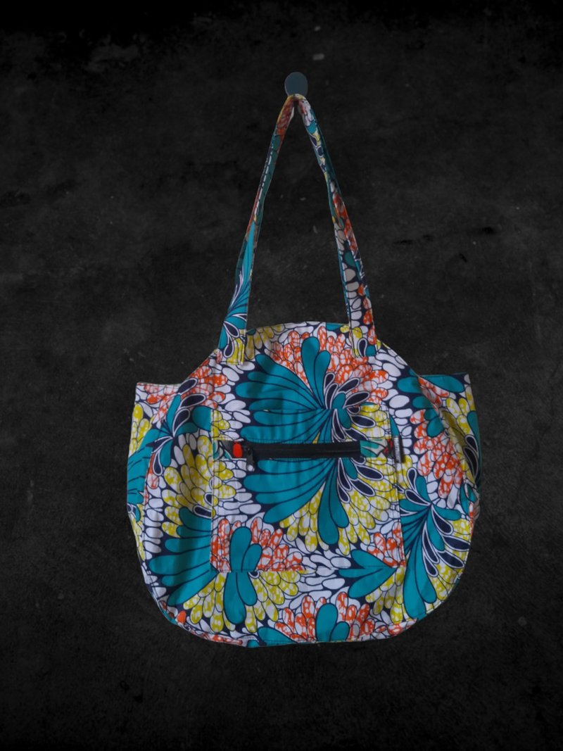 ショルダーバッグ、アフリカの生地、カラフル、旅行、手作り - トートバッグ・ハンドバッグ - コットン・麻 グリーン