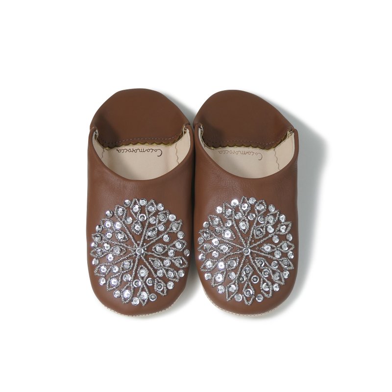 White / silver / moroccan Leather babouche Slippers / High quality odourless - รองเท้าแตะในบ้าน - หนังแท้ สีนำ้ตาล