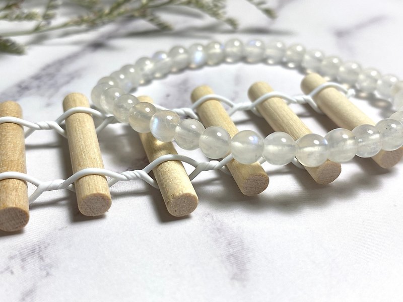 5.3mm Natural Moonstone Round Bead Bracelet - Bracelets - Jade White