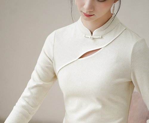 初蟬 新中式 立領鏤空針織打底衫復古改良杏色上衣