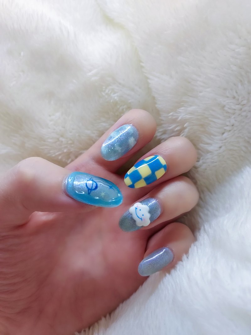 Blue Nebula/Nail Sheets/Nail Stickers/Handmade Armor/Painted/Clouds/Sky - ยาทาเล็บ - เรซิน 