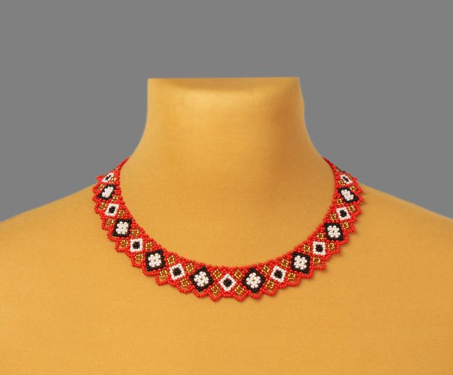 彼女への赤いビーズのネックレスの記念日の贈り物、 - ショップ