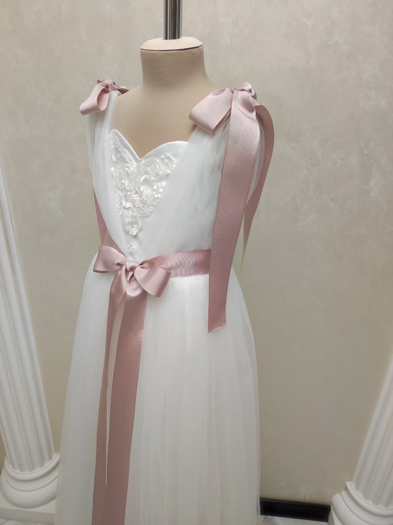 參加婚禮、生日、音樂會時穿著希臘風格的服裝。 - 男/女童禮服 - 其他材質 多色