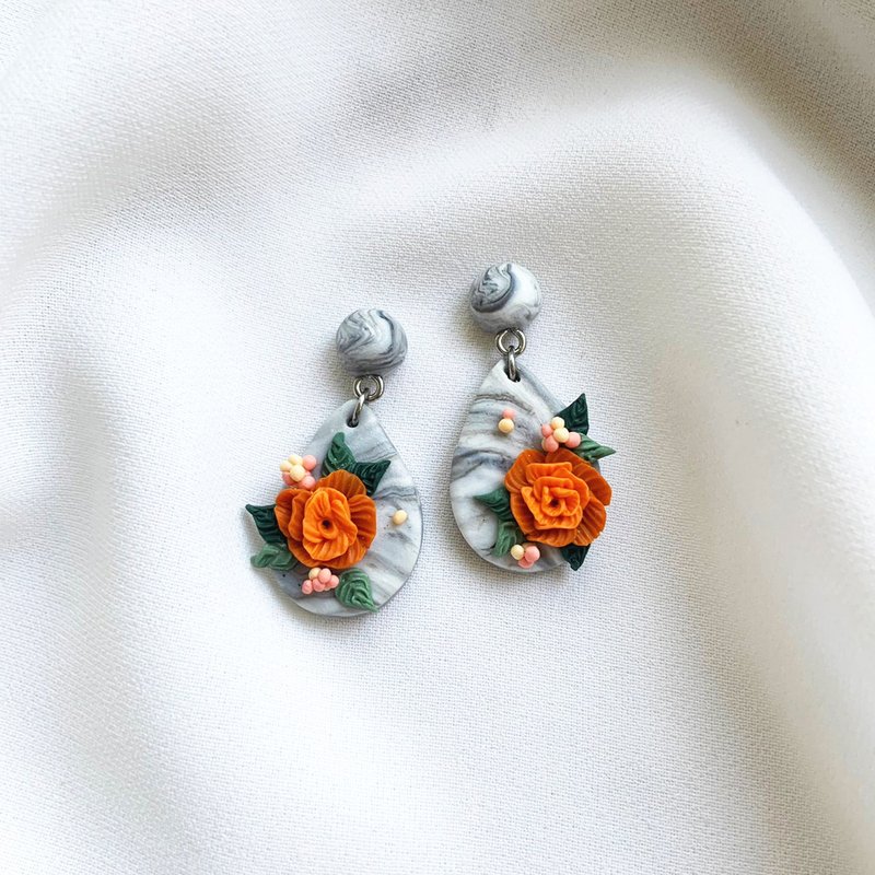 Maureen-Flowers on the Rock-Orange-Series-Little Water Drops-Handmade Soft Pottery Earrings - ต่างหู - ดินเผา สีดำ