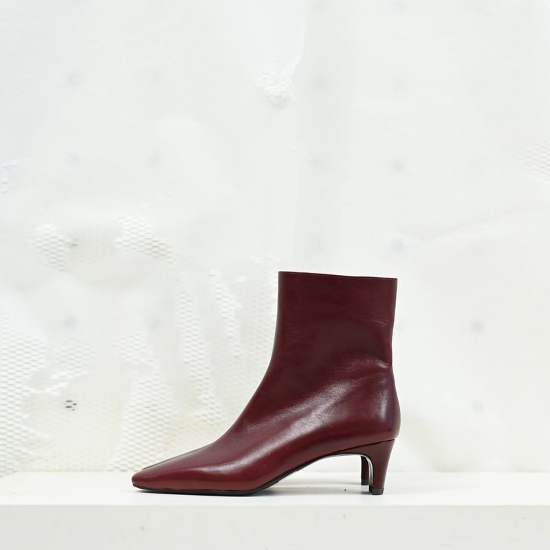 優雅尖頭-寬筒羊皮粗跟短靴-紅色 - 女短靴/中筒靴 - 真皮 紅色