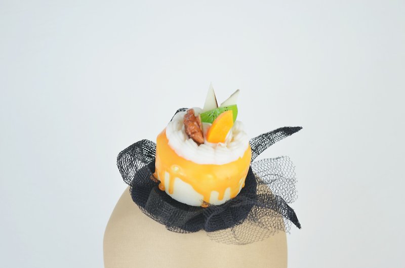 Fascinator Headpiece with Kawaii Peach Cream Cake &amp; Black Veil Birthday Hat