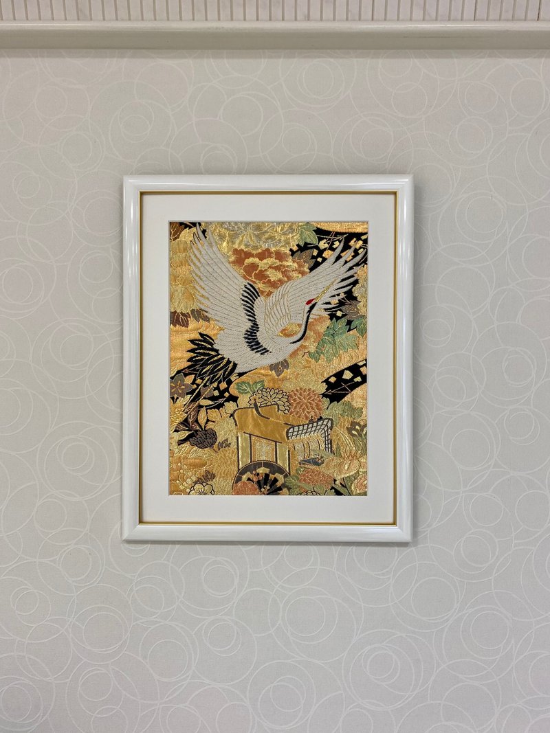 きものアート001　金彩御所鶴　金糸　着物　和モダンインテリア　縁起物 - 壁貼/牆壁裝飾 - 繡線 金色